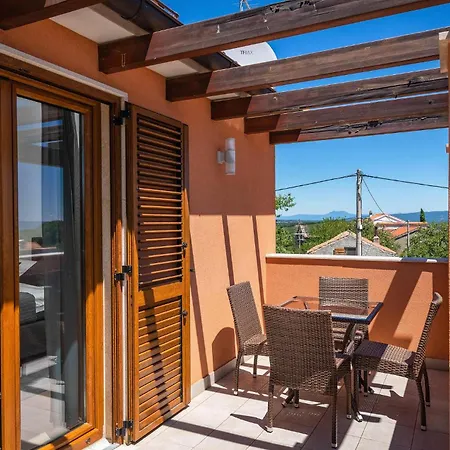 Vakantiehuis Lovely In With Private Swimming Pool, Be Inside Or Outside Kavran